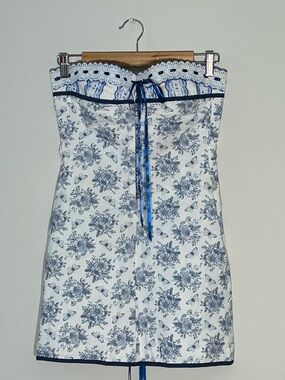 With Jean Sabrin Dress with Blue Floral and Lace Trim